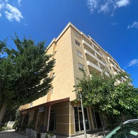 Pretty Kaonet * Orikum